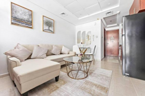 StoneTree - Furnished Studio Near Metro